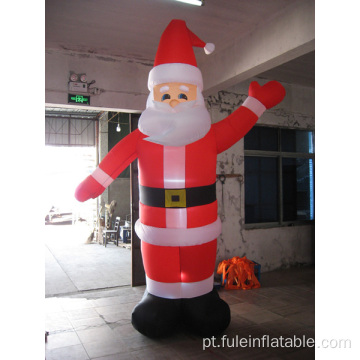 Papai Noel gigante inflável para decoração de natal